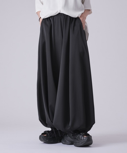 狐独(コドク)の「スーパーワイドハカマスラックス(その他パンツ・メンズ・ブラック/ブルーグレー・LARGE/MEDIUM/SMALL)」の4枚目の写真