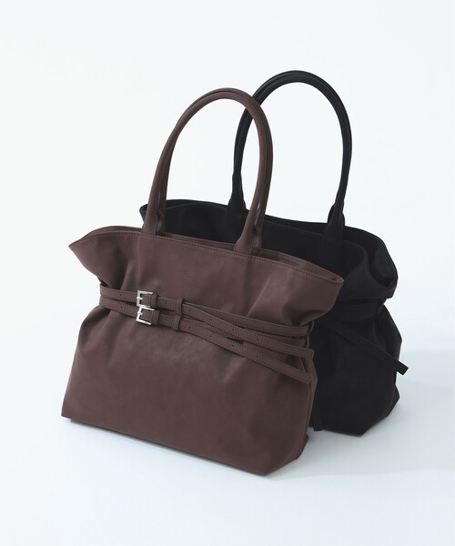 Ray BEAMS(レイビームス)の「ダブル ベルト バッグ(トートバッグ・レディース・ブラック/ダークブラウン・ONE SIZE)」の2枚目の写真