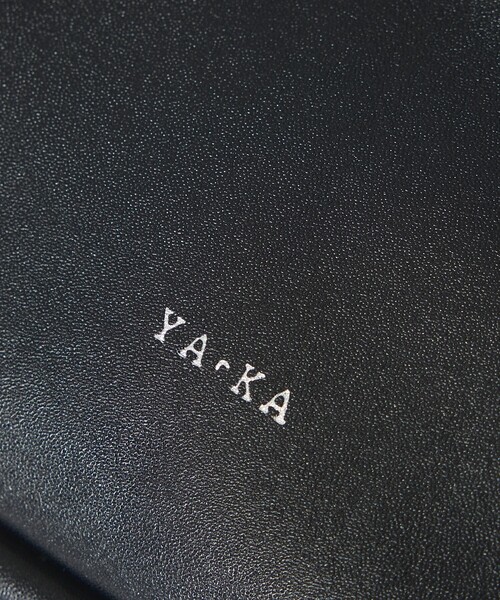 YArKA(ヤーカ)の「【YArKA/ヤーカ】ラウンドファスナーショルダーバッグ(ショルダーバッグ・レディース・ブラック・フリー)」の10枚目の写真