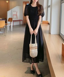 胸シャーリングドットジャガードワンピース