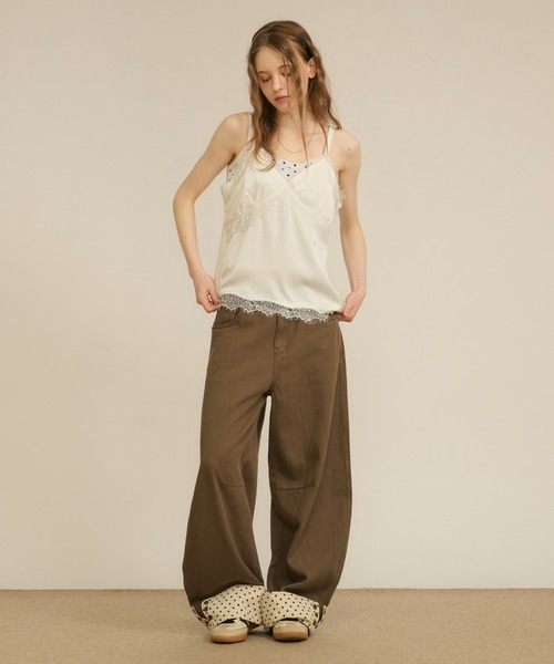 hazyl（ヘイジル）の「rollup wide pants / ロールアップワイドパンツ（デニムパンツ・レディース・インディゴブルー/ブラウン系その他・SMALL/MEDIUM）」の11枚目の写真