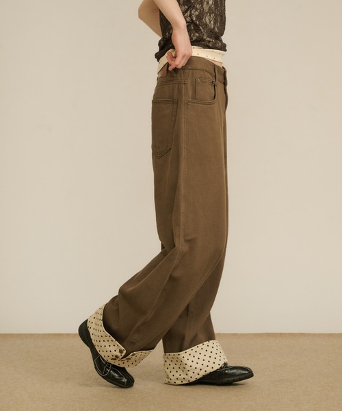 hazyl（ヘイジル）の「rollup wide pants / ロールアップワイドパンツ（デニムパンツ・レディース・インディゴブルー/ブラウン系その他・SMALL/MEDIUM）」の6枚目の写真