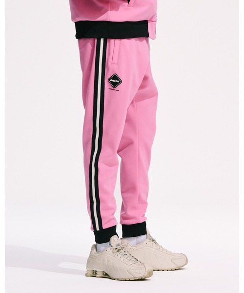 F.C.Real Bristol(エフシーレアルブリストル)の「TRAINING TRACK JOGGER PANTS(その他パンツ・メンズ・カモフラージュ/ブラック/ピンク・SMALL/XX-LARGE/LARGE/MEDIUM/X-LARGE)」の4枚目の写真