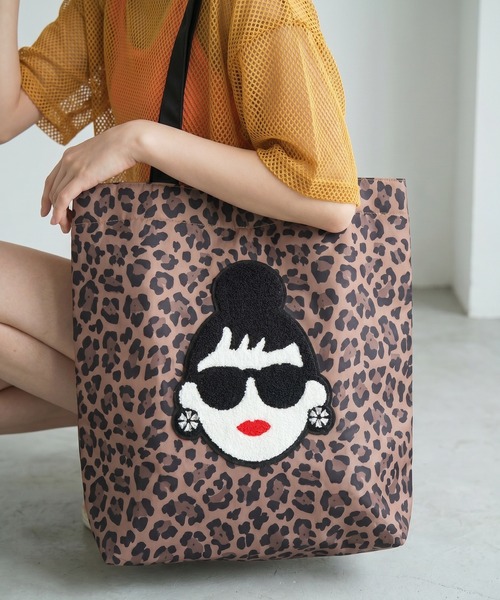 HAPPY FACE（ハッピーフェイス）の「EMMA 顔相良刺繍トート（トートバッグ・レディース・イエロー/レオパード/ストライプ/ブラック/ベージュ/グレー系1/ブラック系4/ゼブラ/レッド/グレー系2/グレー系3/グレー/ドット・ONE SIZE）」の10枚目の写真