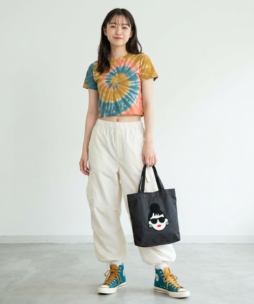 HAPPY FACE（ハッピーフェイス）の「EMMA 顔相良刺繍トート（トートバッグ・レディース・イエロー/レオパード/ストライプ/ブラック/ベージュ/グレー系1/ブラック系4/ゼブラ/レッド/グレー系2/グレー系3/グレー/ドット・ONE SIZE）」の14枚目の写真