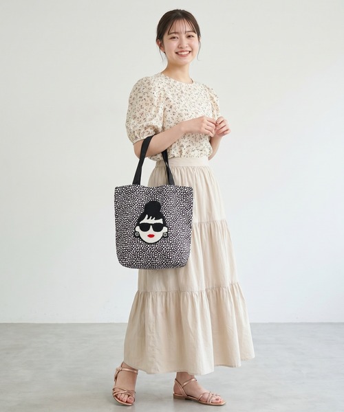 HAPPY FACE（ハッピーフェイス）の「EMMA 顔相良刺繍トート（トートバッグ・レディース・イエロー/レオパード/ストライプ/ブラック/ベージュ/グレー系1/ブラック系4/ゼブラ/レッド/グレー系2/グレー系3/グレー/ドット・ONE SIZE）」の17枚目の写真