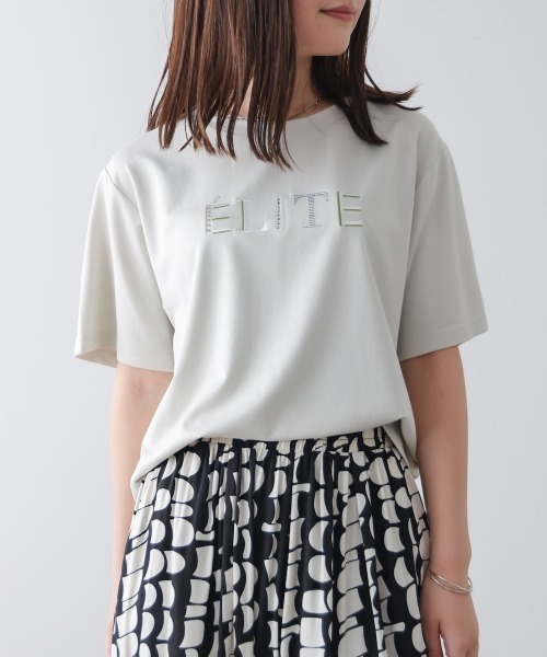 Bou Jeloud(ブージュルード)の「刺しゅうロゴT(Tシャツ/カットソー・レディース・オフホワイト/ブラック/ベージュ・FREE)」の3枚目の写真