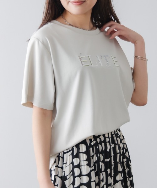 Bou Jeloud(ブージュルード)の「刺しゅうロゴT(Tシャツ/カットソー・レディース・オフホワイト/ブラック/ベージュ・FREE)」の14枚目の写真