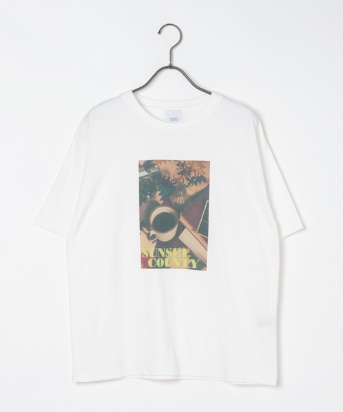 GEORGE'S(ジョージズ)の「アソートフォトTシャツ(Tシャツ/カットソー・レディース・ホワイト系その他3/ホワイト系その他2/ホワイト系その他・FREE)」の6枚目の写真