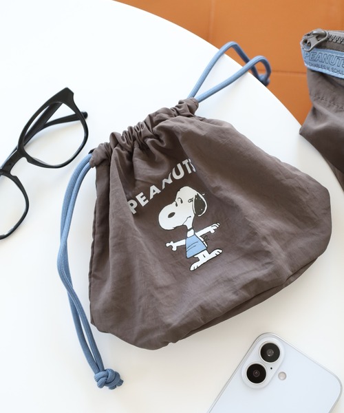 SNOOPY（スヌーピー）の「SNOOPY スヌーピー トートバッグL 収納用巾着袋付き（トートバッグ・レディース・ベージュ・FREE）」の11枚目の写真