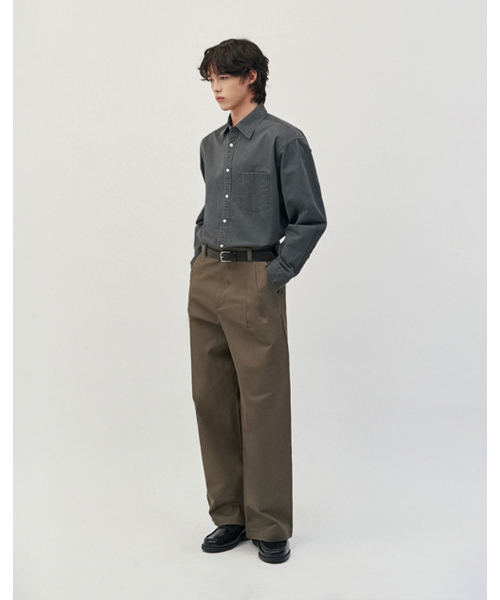 WORK ON BODY OFF（ワークオンボディオフ）の「ベトゥス セミオーバーフィット ピグメントシャツ [チャコール]（シャツ/ブラウス・メンズ・チャコール・LARGE/X-LARGE/MEDIUM）」の9枚目の写真