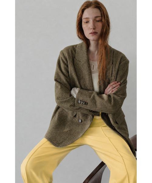 tento(テント)の「Wool-blend double-breasted jacket(テーラードジャケット・レディース・ブラウン/ベージュ・FREE)」の4枚目の写真