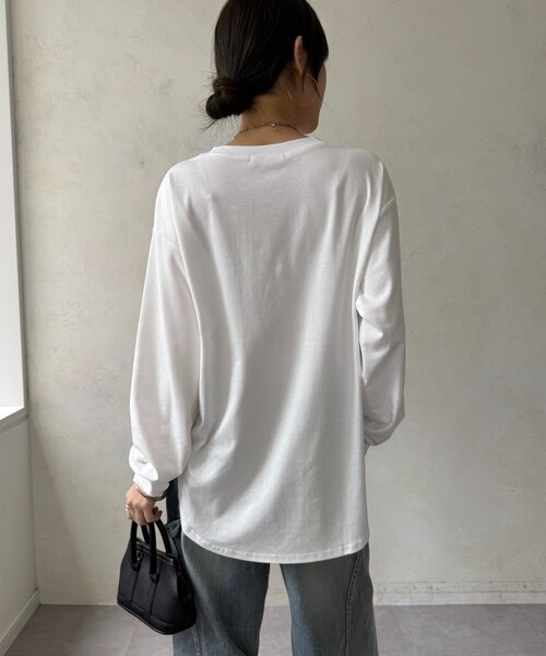 DouDou（ドゥドゥ）の「AURORESサガラ刺繍ロゴロンTEE（Tシャツ/カットソー・レディース・オフホワイト/ダークグレー/グレー・FREE）」の13枚目の写真