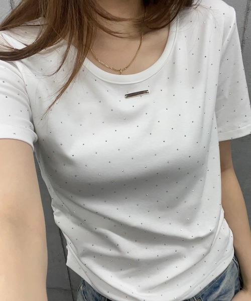 ROGER AND RAW(ロジャーアンドロウ)の「サイドギャザー ラインストーンTシャツ(Tシャツ/カットソー・レディース・ホワイト/ブラック/グレー・FREE)」の16枚目の写真