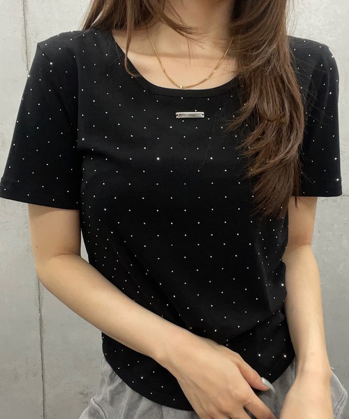 ROGER AND RAW(ロジャーアンドロウ)の「サイドギャザー ラインストーンTシャツ(Tシャツ/カットソー・レディース・ホワイト/ブラック/グレー・FREE)」の9枚目の写真