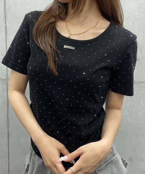 ROGER AND RAW(ロジャーアンドロウ)の「サイドギャザー ラインストーンTシャツ(Tシャツ/カットソー・レディース・ホワイト/ブラック/グレー・FREE)」の7枚目の写真