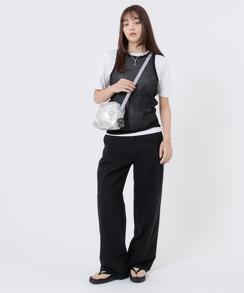 LeSportsac(レスポートサック)の「【DORAEMON】DANIELLA CROSSBODY(ショルダーバッグ・レディース・シルバー・FREE)」の3枚目の写真