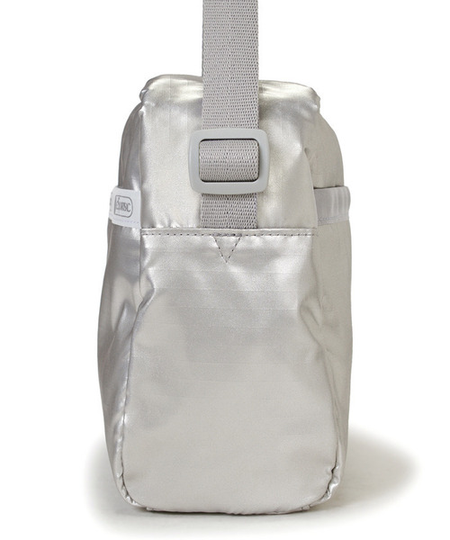 LeSportsac(レスポートサック)の「【DORAEMON】DANIELLA CROSSBODY(ショルダーバッグ・レディース・シルバー・FREE)」の5枚目の写真