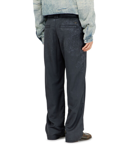 DIESEL(ディーゼル)の「メンズ パンツ P-HANT-CHINO-AECB(チノパンツ・メンズ・ブラック/ブラウン・50/46/48)」の7枚目の写真