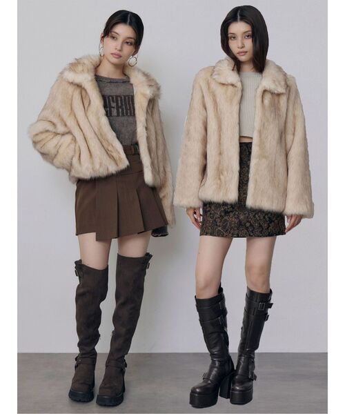 MURUA(ムルーア)の「【選べる着丈】グラデーションフェイクファーブルゾン 冬服(ブルゾン・レディース・パープル/ブラウン/グレー/アイボリー/その他1・1/2)」の2枚目の写真