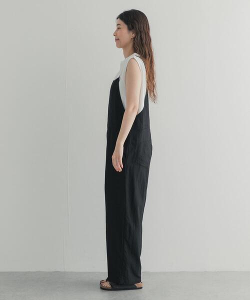URBAN RESEARCH DOORS(アーバンリサーチドアーズ)の「撥水キャミオールインワン(その他パンツ・レディース・ブラック・MEDIUM/SMALL)」の6枚目の写真
