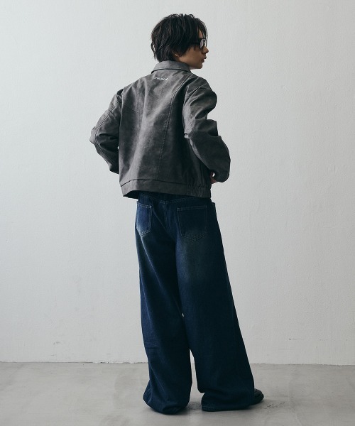 Shoowtime(ショウタイム)の「Asymmetrical Diagonal-Zip Faux Leather Jacket / アシンメトリーダイアゴナルジップ フェイクレザージャケット(その他アウター・メンズ・グレー/ブラウン・MEDIUM/X-LARGE/LARGE)」の15枚目の写真