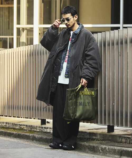 FREAK'S STORE(フリークスストア)の「フェード加工 3WAY M-65 ライナーセットモッズコート/コート&キルティングライナーセット/2枚セット(モッズコート・メンズ・ブラック/ブラウン/オリーブ・SMALL/MEDIUM/LARGE)」の9枚目の写真