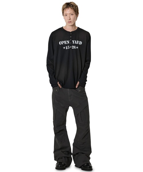 Openyard(オープンヤード)の「『Openyard/オープンヤード』 DIRTY STENCIL HENLEY LONG SLEEVE TEE/ダーティステンシルヘンリー長袖シャツ(Tシャツ/カットソー・メンズ・グレー/ホワイト/ブラック・M/S/L)」の6枚目の写真