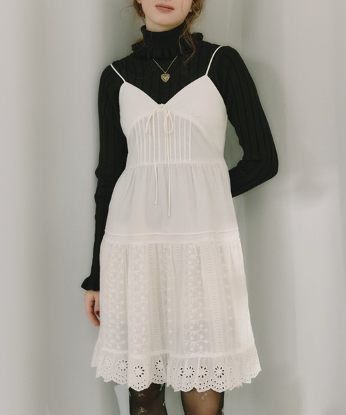 idem(イデム)の「lace cami onepiece / レースキャミワンピース(ワンピース・レディース・ブラウン/ブルー/その他1/ブラック/グリーン/アイボリー/クリーム/ナチュラル/その他2・FREE)」の2枚目の写真