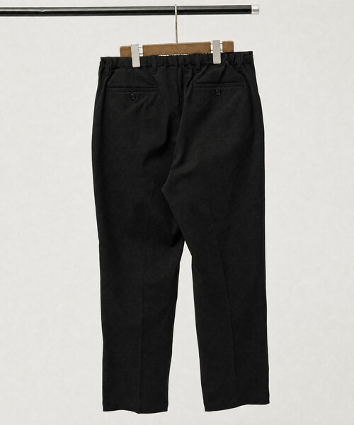 ABAHOUSE GRAY(アバハウスグレイ)の「【セットアップ対応】ストレッチ ルーズ テーパード パンツ / 吸水速乾 / UVカット(スラックス・メンズ・ブラック/ブラウン/チャコールグレー・46/50/48/44)」の6枚目の写真
