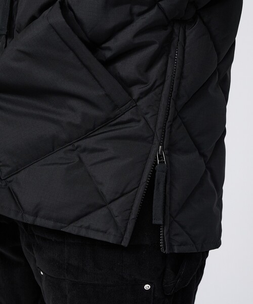 TAION（タイオン）の「【Eddie Bauer × TAION / エディー・バウアー × タイオン】SKYLINER DOWN JACKET STANDARD / スカイライナー ダウンジャケット スタンダード（ダウンジャケット/コート・メンズ・ブラック・L/XL/M）」の11枚目の写真