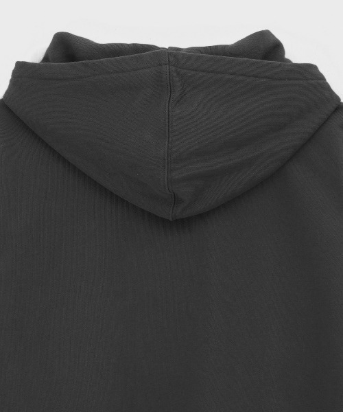 BLACKUP（ブラックアップ）の「[MADE] スパネルリベットジップアップフーディ（パーカー・レディース・ダークブラウン/チャコール・FREE）」の4枚目の写真