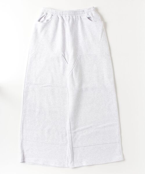 younger song（ヤンガーソング）の「Universal logo lam_ double knee pants（スウェットパンツ・メンズ・カモフラージュ/PINK/ヘザーグレー/ブラウン/Navy・LARGE/MEDIUM/SMALL）」の2枚目の写真