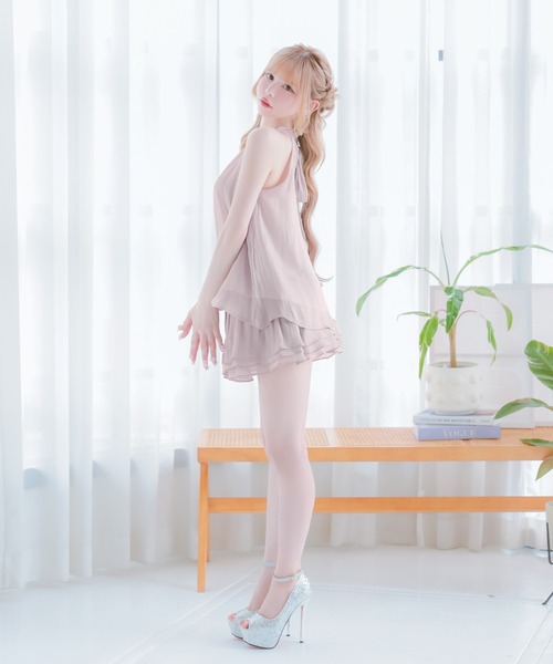 Tika(ティカ)の「キャバドレス セットアップ ミニ フレア アメスリ ノースリーブ ホルターネック ティアード シフォン ドレス キャバワンピ(ドレス・レディース・アイボリー/ブラック/スモークピンク・M/S/L)」の8枚目の写真