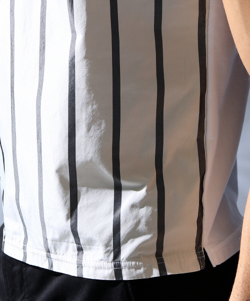 5351 POUR LES HOMMES(ゴーサンゴーイチプールオム)の「メモリーストライプVネック(Tシャツ/カットソー・メンズ・アイボリー/ブラック・1/2/3)」の7枚目の写真