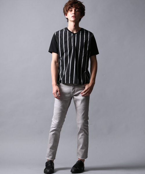 5351 POUR LES HOMMES(ゴーサンゴーイチプールオム)の「メモリーストライプVネック(Tシャツ/カットソー・メンズ・アイボリー/ブラック・1/2/3)」の9枚目の写真