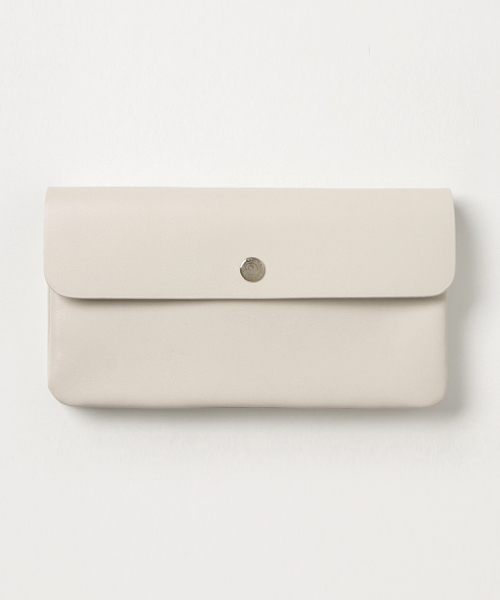 STANDARD SUPPLY(スタンダードサプライ)の「スタンダードサプライ / PAL パル / LONG FLAP WALLET ロングフラップウォレット 長財布 本革(財布・レディース・レッド/ブルー/ベージュ/ネイビー/ブラック/グレー/ホワイト/イエロー/ライトグレー/ピンク/ライトベージュ/オリーブ/ブルーグレー/ダークグリーン/グレイッシュベージュ/サックスブルー/チャコールグレー/カーキ/ダークブラウン/ダークグリーン系/コーラルピンク/マスタード・FREE)」の2枚目の写真