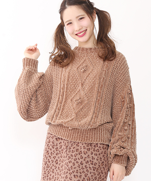 one after another NICE CLAUP（ワンアフターアナザーナイスクラップ）の「モールヤーンケーブルニット（ニット/セーター・レディース・サックスブルー/ブラウン/ピンク/アイボリー・FREE）」の3枚目の写真