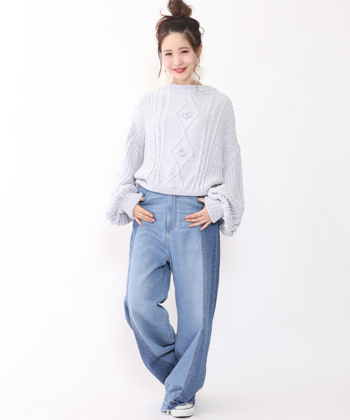 one after another NICE CLAUP（ワンアフターアナザーナイスクラップ）の「モールヤーンケーブルニット（ニット/セーター・レディース・サックスブルー/ブラウン/ピンク/アイボリー・FREE）」の11枚目の写真