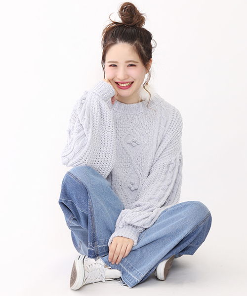 one after another NICE CLAUP（ワンアフターアナザーナイスクラップ）の「モールヤーンケーブルニット（ニット/セーター・レディース・サックスブルー/ブラウン/ピンク/アイボリー・FREE）」の12枚目の写真