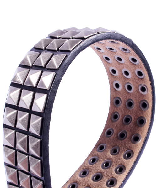 8(eight)(エイト)の「3連 スタッズベルト 本革 シンプル(ベルト・メンズ・シルバー/ブラック・FREE)」の18枚目の写真