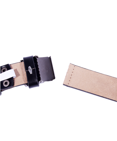 8(eight)(エイト)の「3連 スタッズベルト 本革 シンプル(ベルト・メンズ・シルバー/ブラック・FREE)」の10枚目の写真