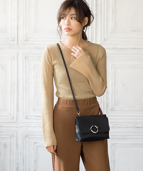 Re:EDIT（リエディ）の「[リエディ]リブニットソーフレアスリーブトップス[2016秋冬新作]トップス/ニットトップス（ニット/セーター・レディース・ブラック/アイボリー/ワイン/ベージュ/グレー・MEDIUM）」の4枚目の写真