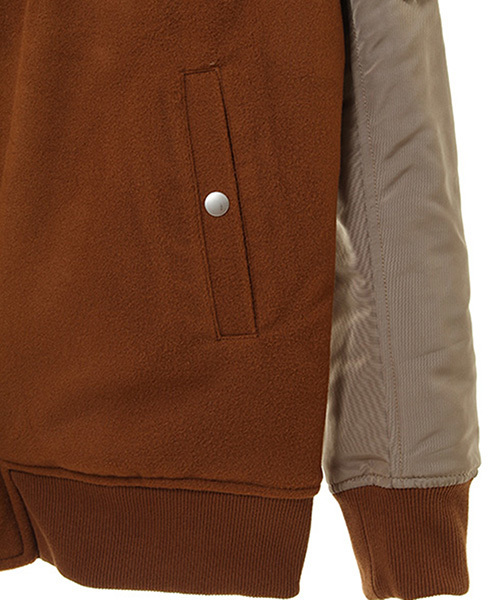 NO ID.（ノーアイディ）の「mj4437-ｳｰﾙｼﾞｬｰｼﾞｰ×ｸﾞﾛｸﾞﾗﾝWﾗｲﾀﾞｰｽMA-1-BLZ ﾌﾞﾙｿﾞﾝ（MA-1・メンズ・アッシュグレー/ブラック/ベージュ・2/3/1）」の13枚目の写真