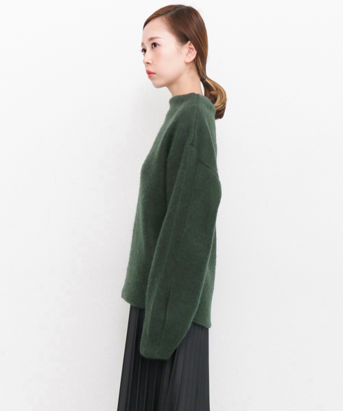 KBF（ケイビーエフ）の「KBF ハイネック袖ボリュームカットソー（Tシャツ/カットソー・レディース・グリーン/ライトグレー/ブルー・ONE）」の5枚目の写真