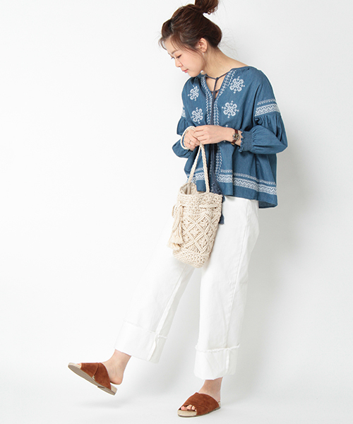 notch.(ノッチ)の「クロスベルトサンダル(サンダル・レディース・ブラック/ワイン/マスタード/パープル/ブラウン・XL/M/L/S)」の18枚目の写真