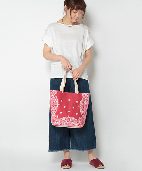 notch.(ノッチ)の「クロスベルトサンダル(サンダル・レディース・ブラック/ワイン/マスタード/パープル/ブラウン・XL/M/L/S)」の22枚目の写真