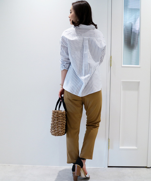 N.（N. Natural Beauty Basic）（エヌエヌナチュラルビューティーベーシック）の「コットンBIGシャツ（シャツ/ブラウス・レディース・ホワイト/ホワイト系その他/ダークネイビー・MEDIUM）」の6枚目の写真