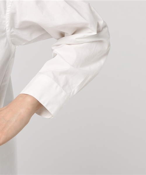 N.（N. Natural Beauty Basic）（エヌエヌナチュラルビューティーベーシック）の「コットンBIGシャツ（シャツ/ブラウス・レディース・ホワイト/ホワイト系その他/ダークネイビー・MEDIUM）」の8枚目の写真