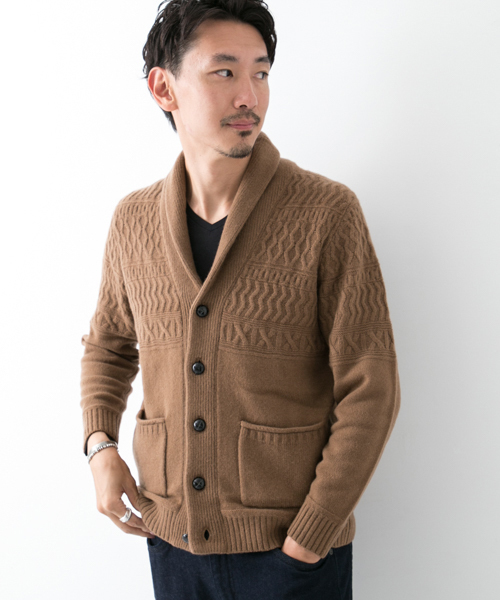 URBAN RESEARCH ROSSO(アーバンリサーチロッソ)の「ハミルトンラムズウールジャガードカーディガン(カーディガン/ボレロ・メンズ・グレー/ネイビー/キャメル/チャコールグレー・SMALL/MEDIUM/LARGE/X-LARGE)」の4枚目の写真